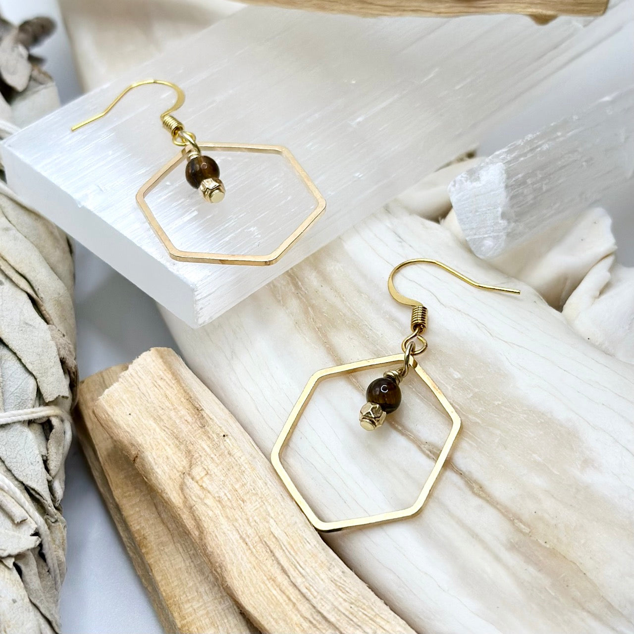 SPELL EARRINGS: Confidence